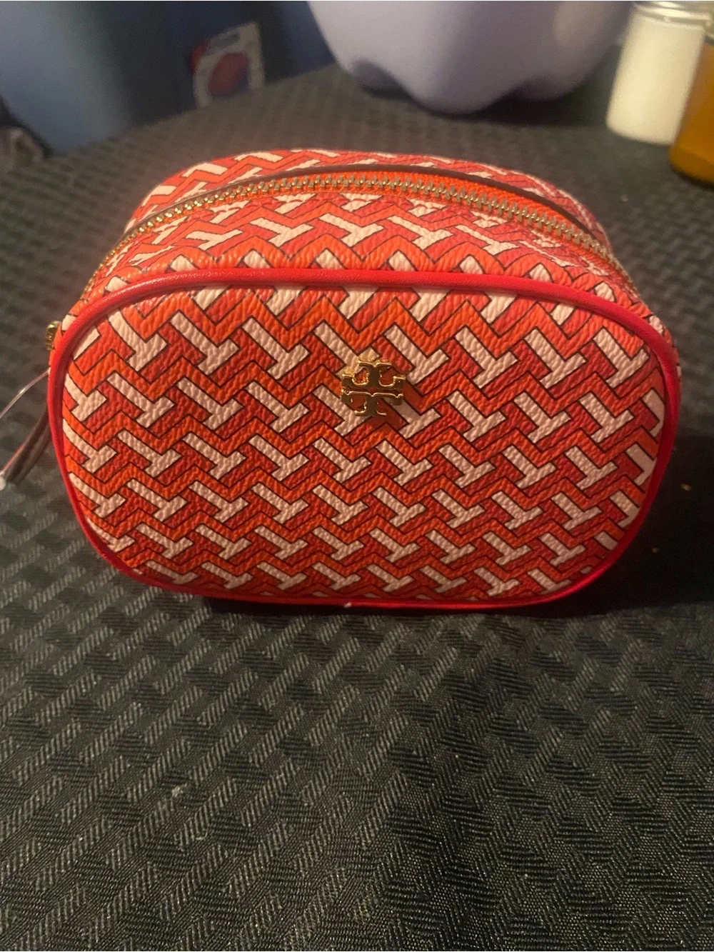 TORY BURCH Red Chevron Oval Makeup Cosmetics Bag Pouch Case NWOT 6x4x3.5”.